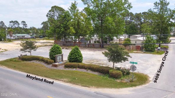1520 Moylan Rd, Panama City Beach, FL 32407